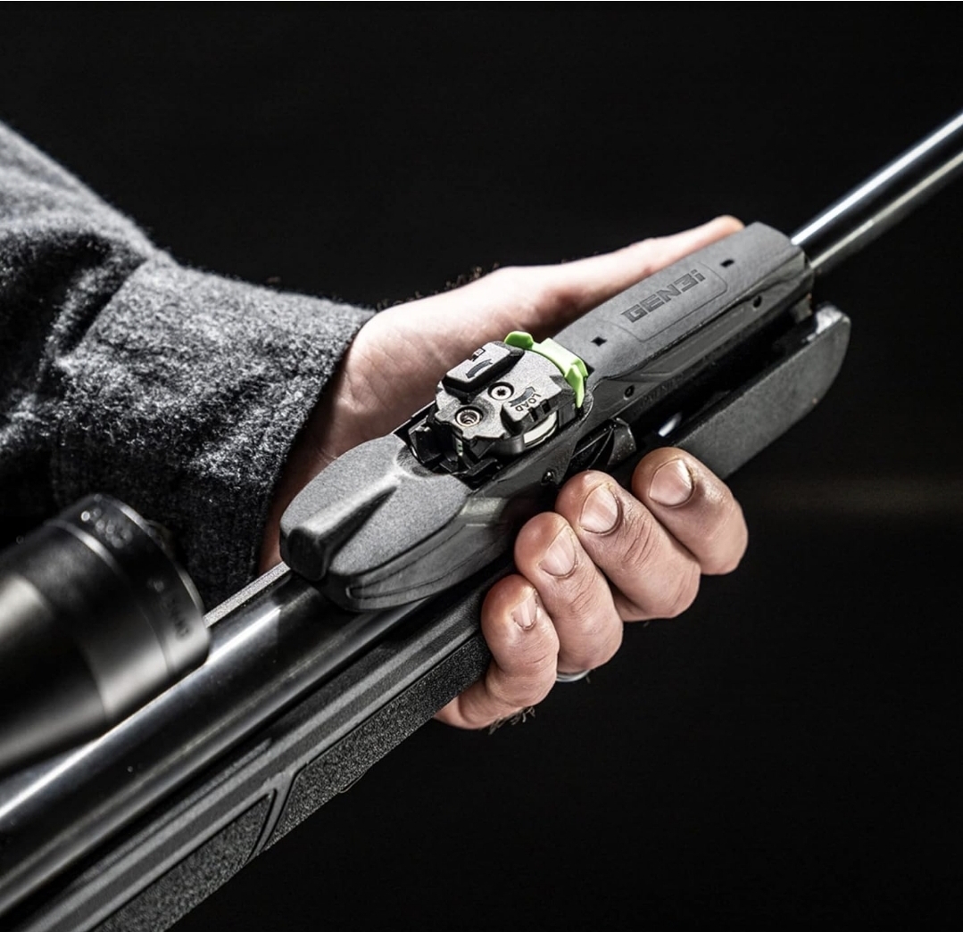  Gamo Swarm Magnum MultiShot GEN3i 1300fps 5.5mm/.22 (Inlcuye Mira, rifle sin caja ni pellets)